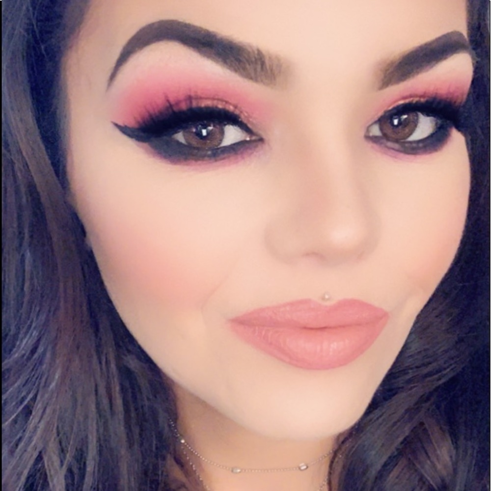 Meet your Posher, Jessica